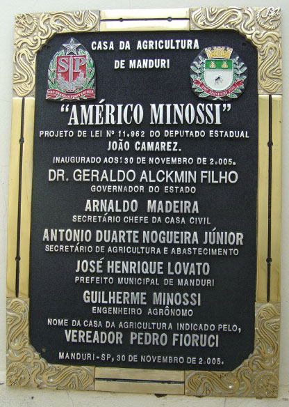 PLACA DE BRONZE FUNDIDO